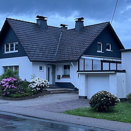 Modern Und Rustikal Mit Kamin Ferienwohnung Kohlert Bad Berleburg Exteriér fotografie