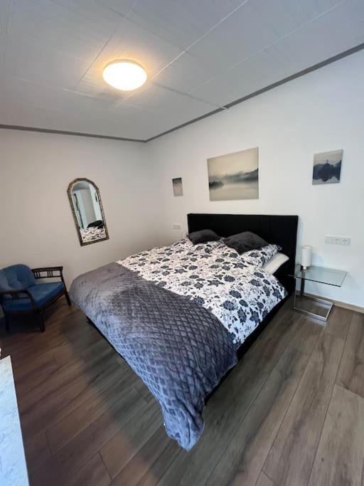 Modern Und Rustikal Mit Kamin Ferienwohnung Kohlert Bad Berleburg Exteriér fotografie